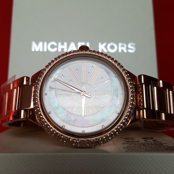 NEW MICHAEL KORS ROSEGOLD CRYSTAL BRACELET WATCH - Picture 6 of 8